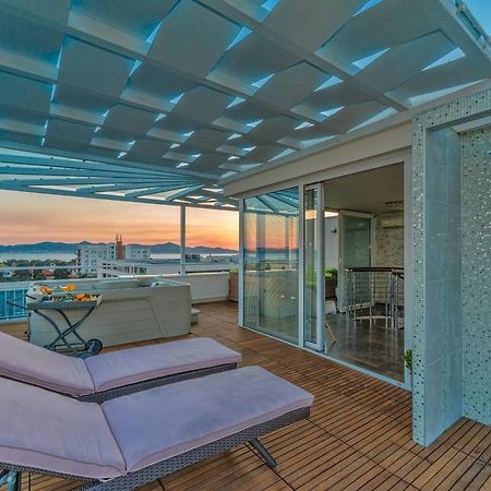 Sunset Penthouse Apartment With Jacuzzi And Seaview Zadar Extérieur photo